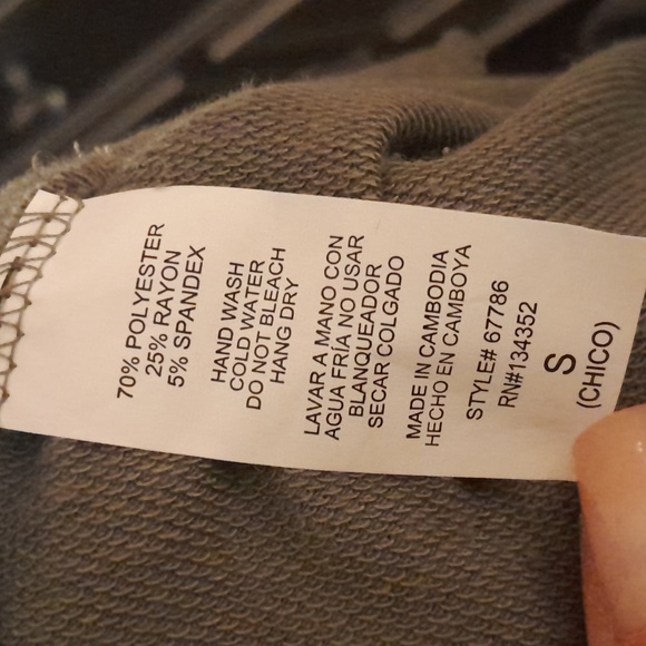 Fashion Nova Jumper - Picture 4 of 4